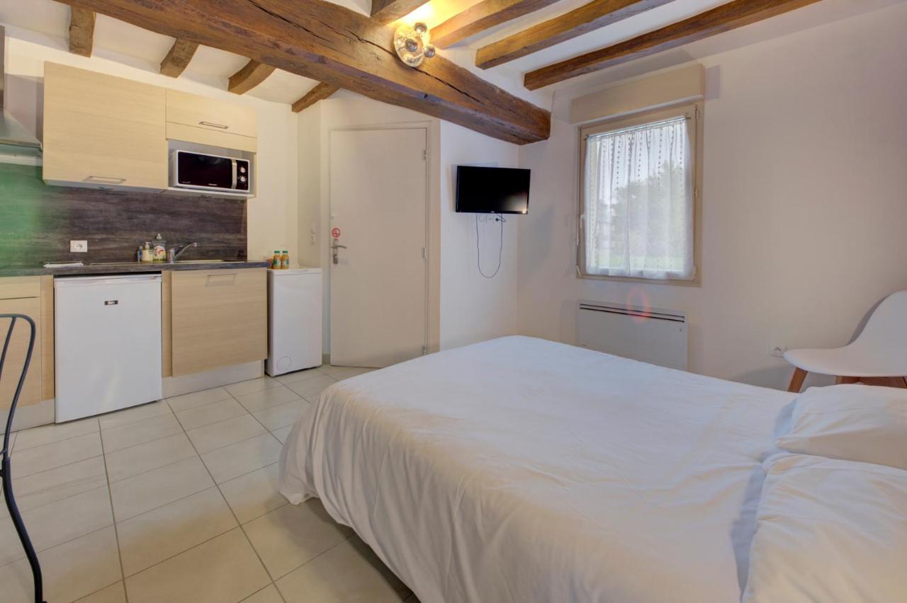 La Petite Maison Appartement 1 Avoine Экстерьер фото